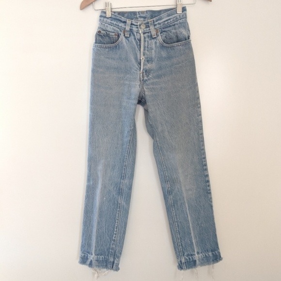 levis jeans size 23